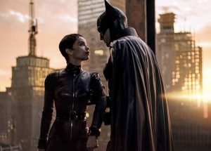 The Batman do Robert Pattinson thủ vai - theo các chuyên gia sẽ hứa hẹn doanh thu mở màn đạt 100 triệu USD, vượt nhiều bom tấn siêu anh hùng của DC thời dịch.